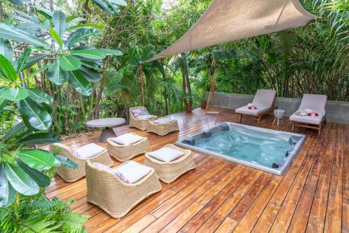 Kolam renang di atau dekat dengan Zuri Zanzibar