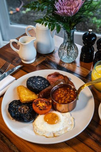 Jídlo v hotelu nebo okolí