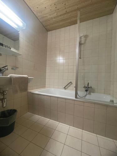 Koupelna v ubytování Hotel Edi