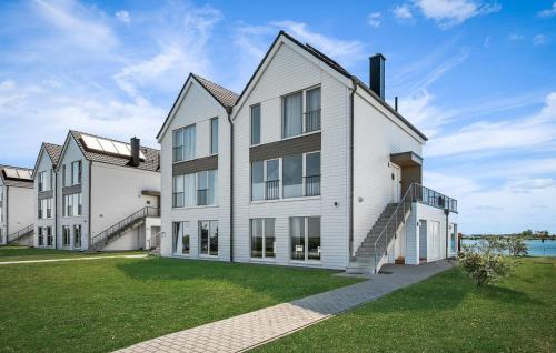 Το κτήριο όπου στεγάζεται  το διαμέρισμα