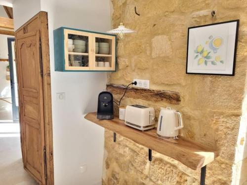 Dapur atau dapur kecil di MilhaRoc, Gîte insolite avec SPA