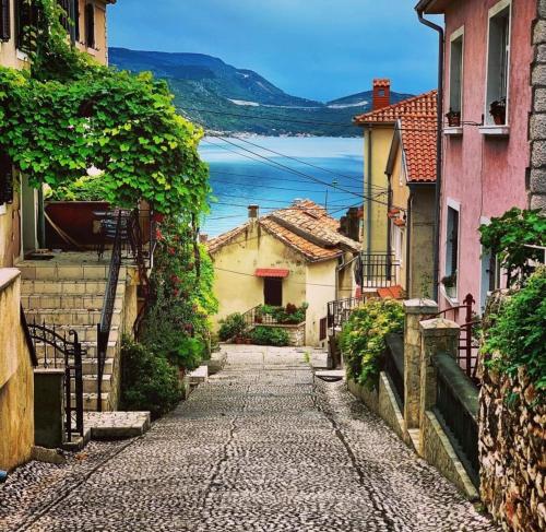 Studio apartman Zara