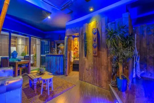 Love Room Evasion Duo photo 7