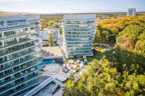 Lux SEA TOWERS - Wellness SPA, Gym & Beach - SeaView by Rent like home