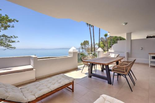 Apartment Cadiz - gerenoveerd appartement met groot balkon & zeezicht