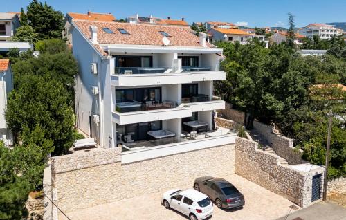 Amazing Apartment In Novi Vinodolski With Wifi