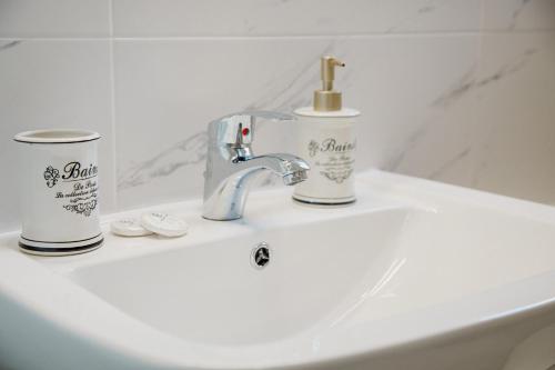 Imagine din galeria proprietății IRIS Garden Rooms în Kórinthos