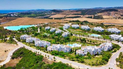 21 Alcazaba Lagoon groundfloor apt tropical garden