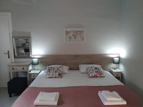 Gallery image of Trousas Apartments in Roda