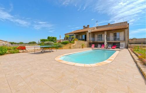 Cozy Home In Aubarne Sant,anastasie