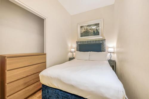 Princes Street Suites photo 22