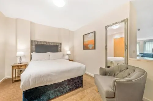 Princes Street Suites photo 8