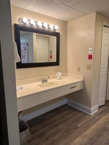 Bilik mandi di River Place Condos 609 1BD, 2 Bath