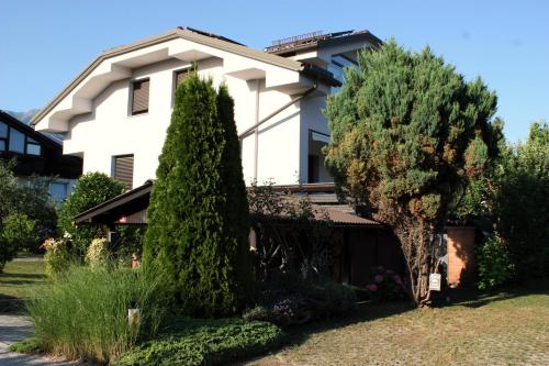 Taman di luar Apartment Jona, Bled