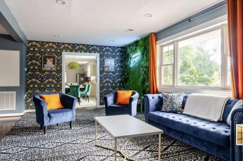 Χώρος καθιστικού στο Amazonia 7BD home