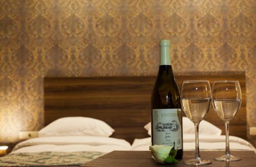 Bebidas en Old Meidan Tbilisi By Urban Hotels