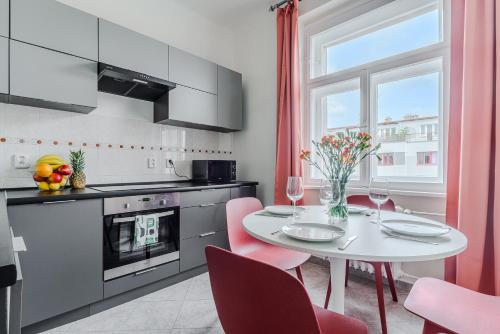 3-bedroom apartment for family