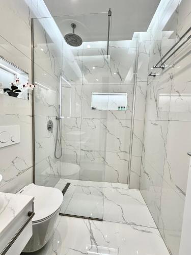 Bany a Poseidon's Apartment