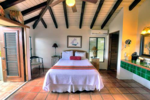 Hacienda Tamarindoにあるベッド