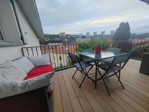 Appart climatisé Terrasse Vue sur Lyon et les quais de Saône photo 47
