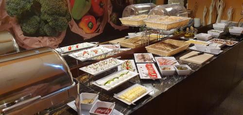 Jídlo v hotelu nebo okolí