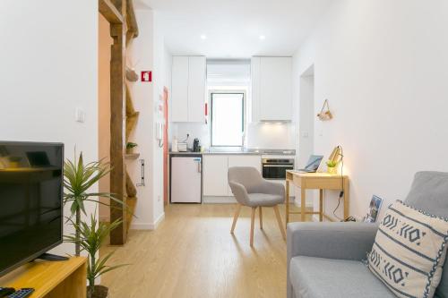 Lisbon City Center Apartment, Walkable, AC&WiFi