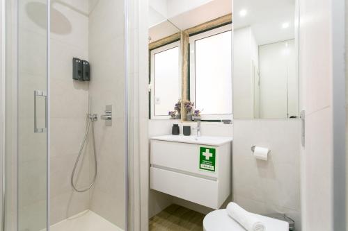 Lisbon City Center Apartment, Walkable, AC&WiFi