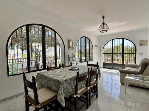 CASA SERRA CERCA DE LAS PLAYAS Y CALAS DE CALPE