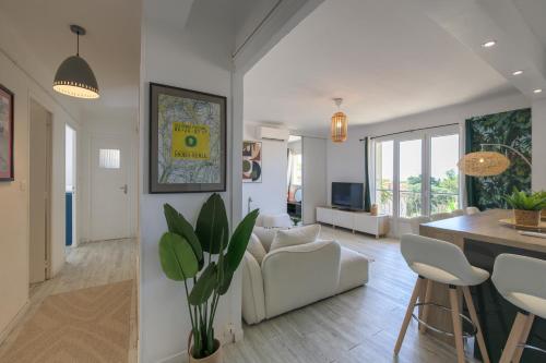 Appartement design avec vue mer