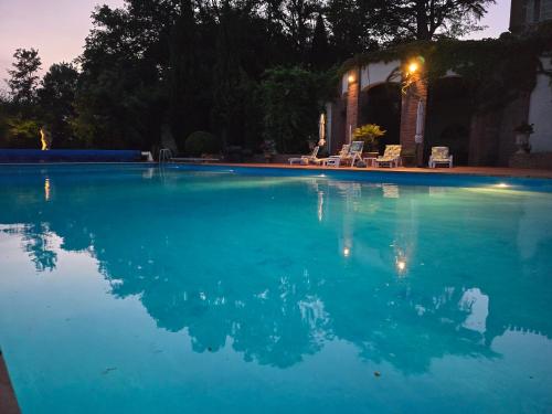 Kolam renang di atau dekat dengan Chateau de Pys Guest House