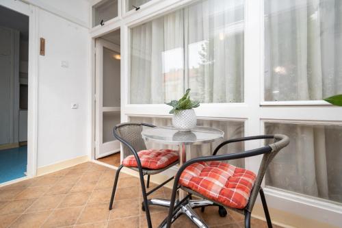 Apartments with WiFi Zadar - 22991