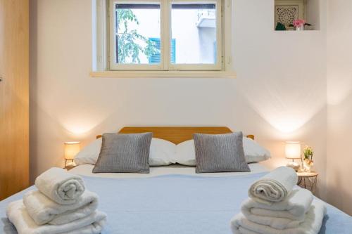 Central Apartment Josko - Combine parking&beach&old town