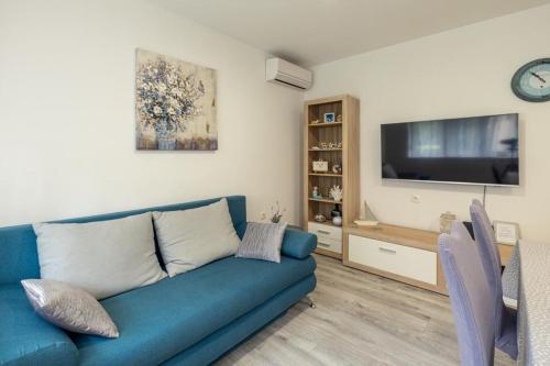 Central Apartment Josko - Combine parking&beach&old town