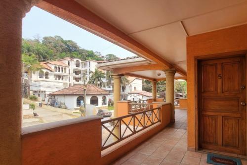 Balkón nebo terasa v ubytování CONDO 5 West Bay Mall, Roatán