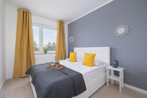 Apartament Rodzinny z 2 Sypialniami & Klimatyzacja by Noclegi Renters