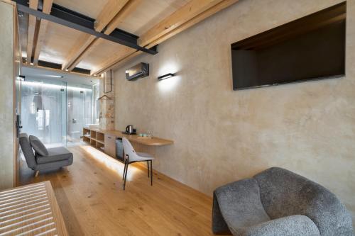 Poem Suites