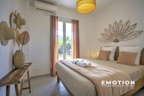 Xquisite 4-Bedrooms Villa in Orient Bay