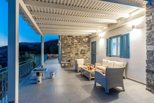 Posezení v ubytování Pantiki Luxury Suite Naxos