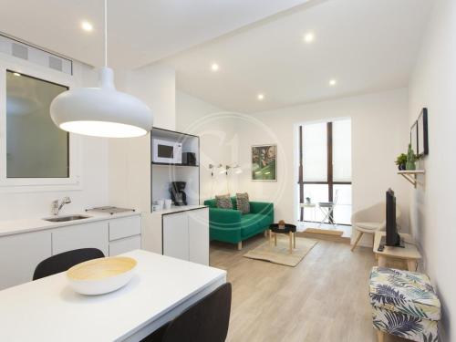 Wonderful apartment city center for 6