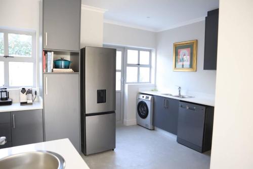 Η κουζίνα ή μικρή κουζίνα στο Kasteelberg Place • Stay