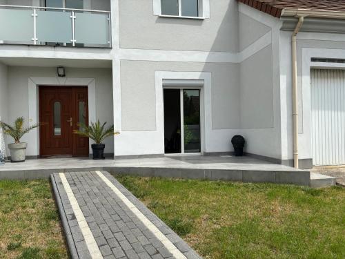 Chambre a louer a Chelles 20 minutes de Paris ou Disneyland RER E