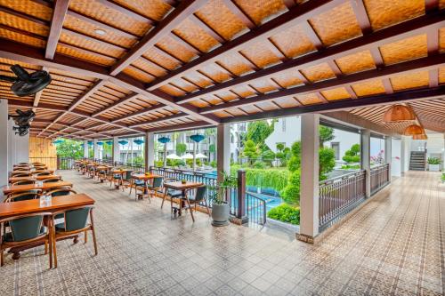 Restaurace v ubytování The Saga Hotel Hoi An