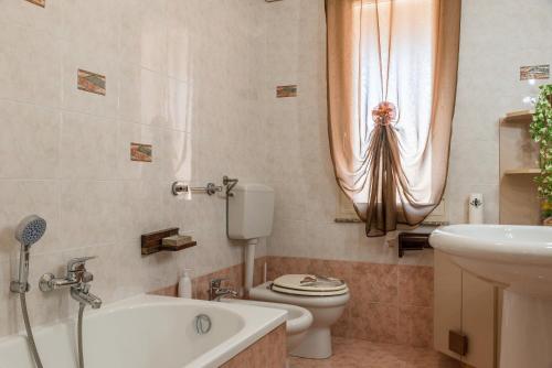 Ένα μπάνιο στο Vacanze in Sicilia Appartamento
