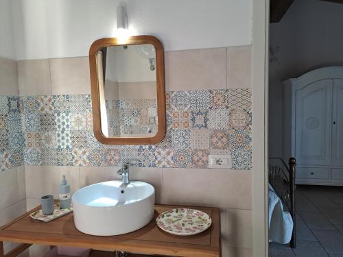 Koupelna v ubytování Agriturismo Sa Murta in Sennariolo-Oristano