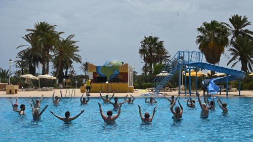 Bazén v ubytování Djerba Castille- Family Only nebo v jeho okolí