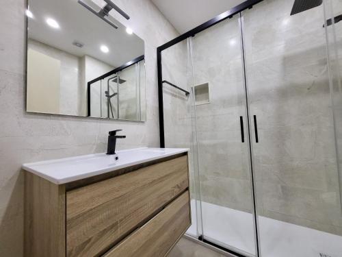 Vilamoura Central 4 With Pool by Homing