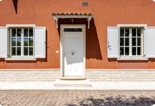 Exteriér nebo vchod ubytování Pace, Luminosità e Comodità a due passi dal Garda