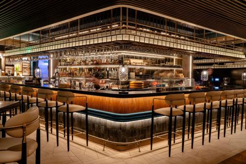Lounge nebo bar v ubytování Hilton Amman