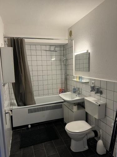 Ένα μπάνιο στο Messe Oase Komfortable Wohnung - Messe fußläufig