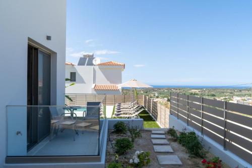 Μπαλκόνι ή βεράντα στο Athel Panoramic view Villas Athina